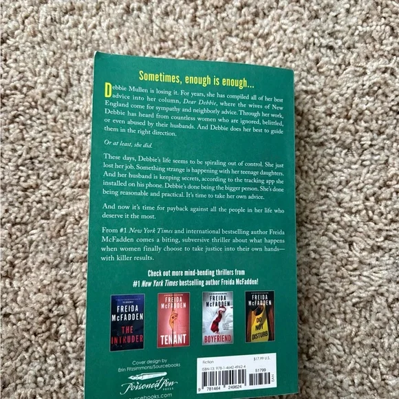 Dear Debbie by Freida McFadden paperback thriller book - Picture 2 of 5